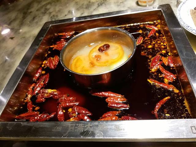 月满大江火锅(武侯祠店)