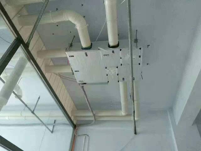 巴蜀皇庭烤鱼川菜(李沧万达店)