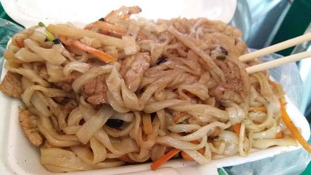 君记特色沙煲螺