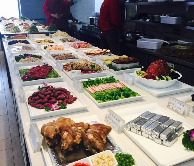 东大海都美食广场