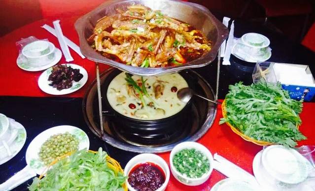 巴嘴香干锅(桂香路店)