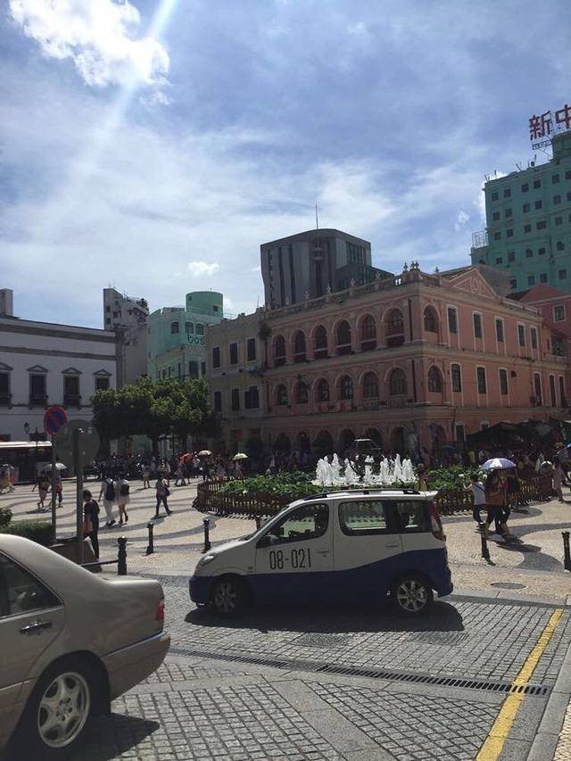 亚美打利庇卢大马路