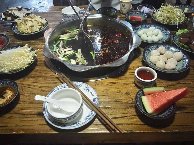 小板凳吧式火锅