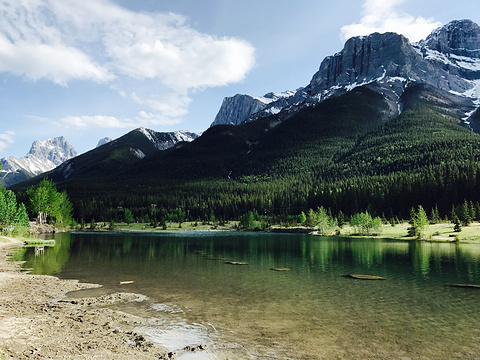 Quarry Lake