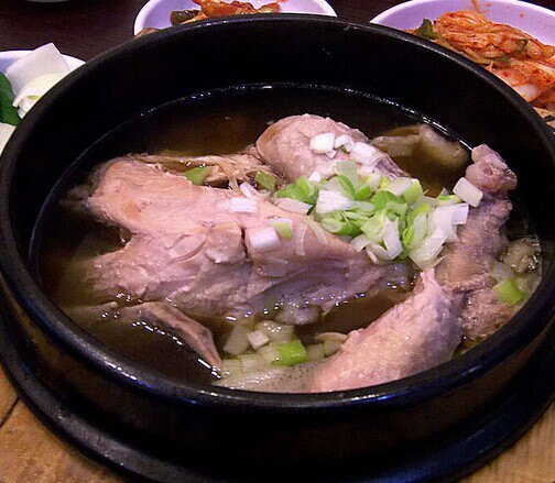 张师傅参鸡汤全国连锁(长春总店)