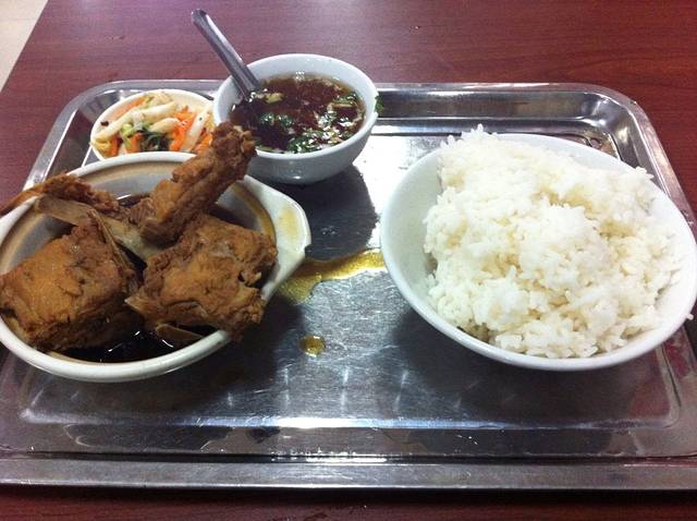 八戒排骨米饭(珠海路店)