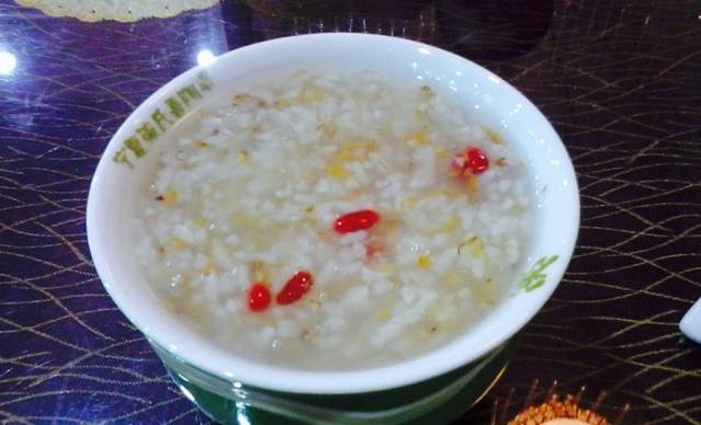 强氏喜阿婆粥饼店(全国加盟连锁总店)