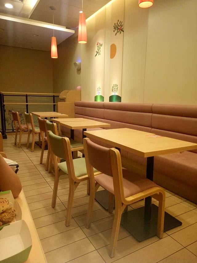 德克士(金泰王朝店)