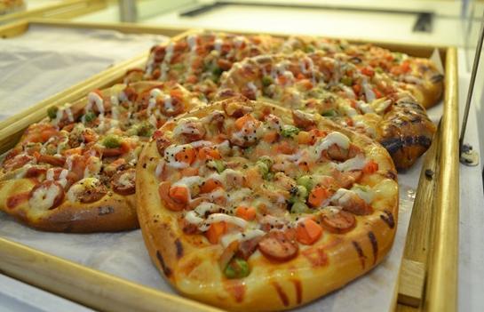 华荣西饼屋(恩波路店)