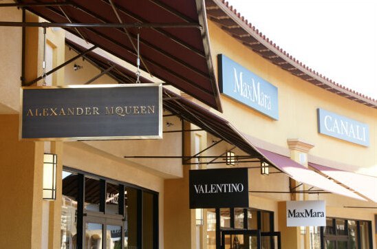 西蒙时尚购物中心