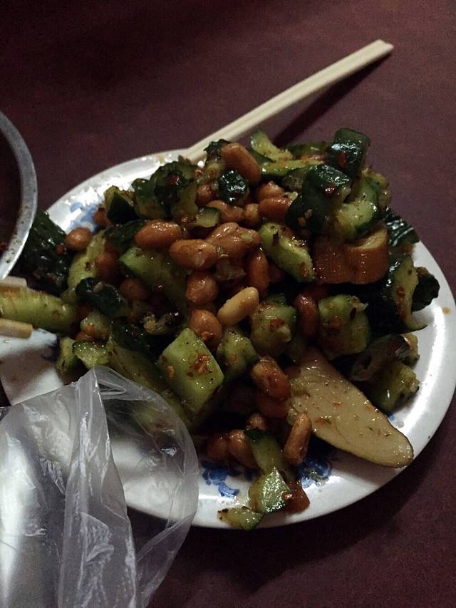 小萍鸡头麻辣盆(抚顺城路店)