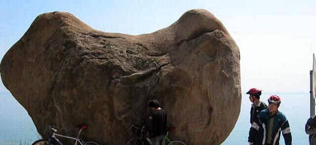 洋山深水港观光游览区-元宝石