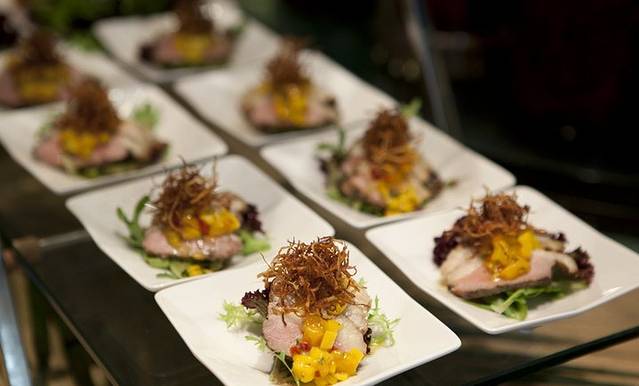 东方建国大酒店菲斯特咖啡厅