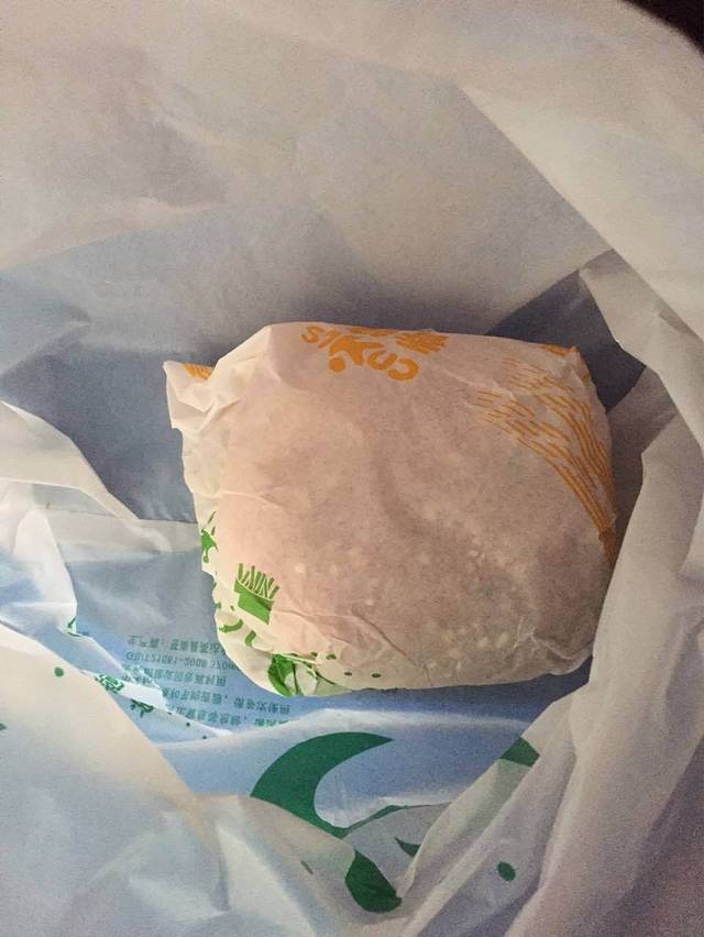 华莱士·全鸡汉堡(交通街店)