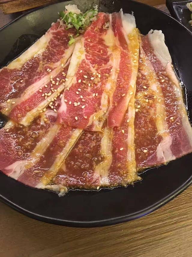 大馥·炭火烧肉酒场(安远路店)