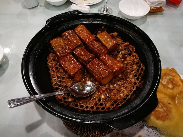 王记富老乡亲烤鸭坊(西四路店)
