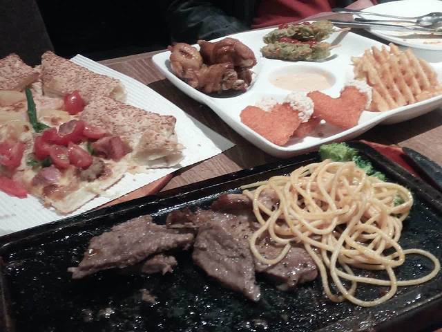 必胜客(华南亿合城店)