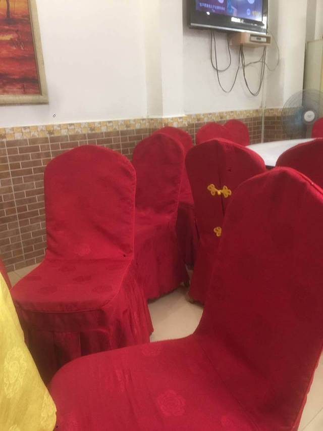 锋源猪肚鸡·宴会厅