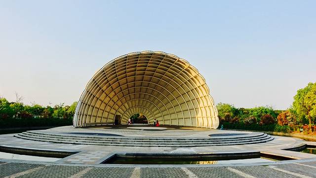 炮台湾湿地公园贝壳剧场