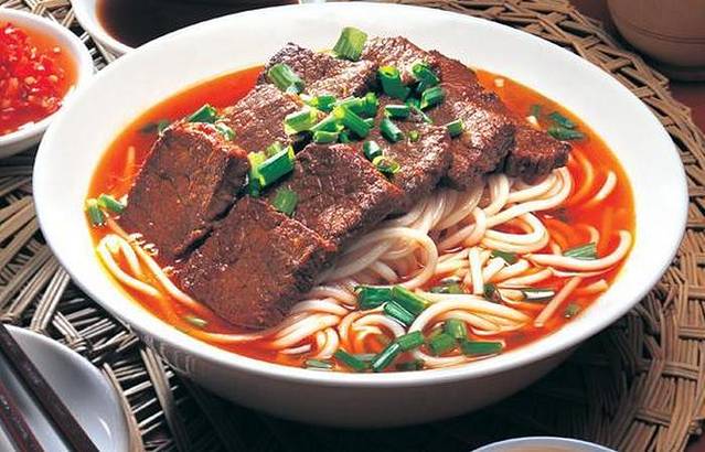 弟二面道襄阳牛杂面(长港路店)