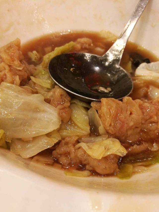 老牌坊云南鱼豆花火锅(齐鲁园店)