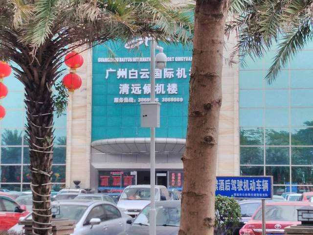 华润万家(连江路店)
