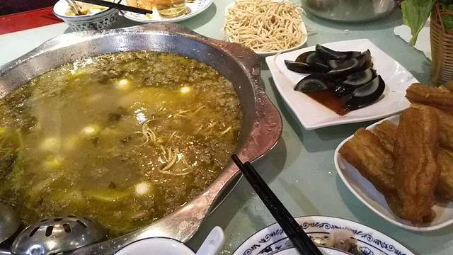 红房子酸菜鱼(琵琶路店)