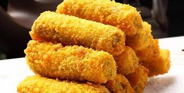 青年公社(五彩城店)