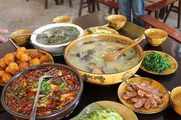 石万山二廖农家乐