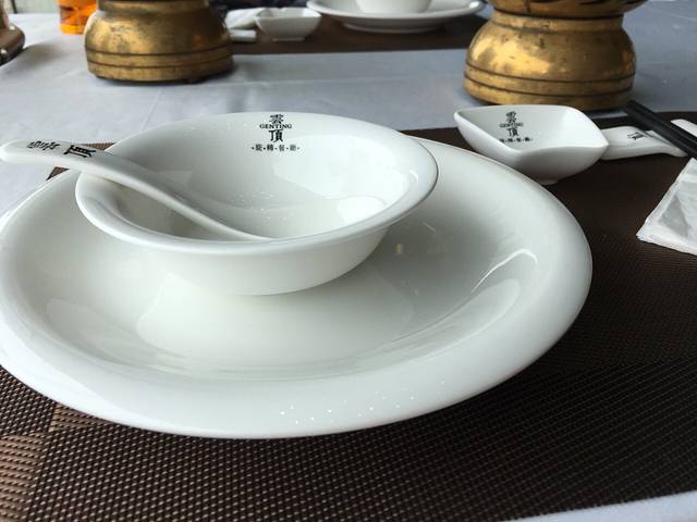 云顶旋转自助景观餐厅