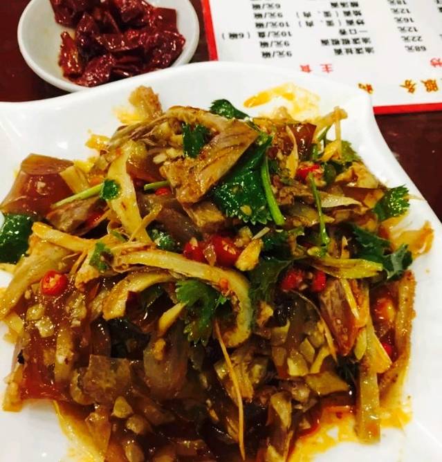 四通饭店(兴华街店)