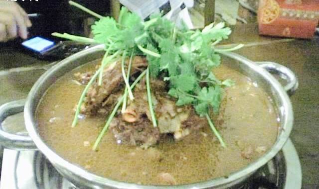 陆记源·青海土火锅(饮马街店)