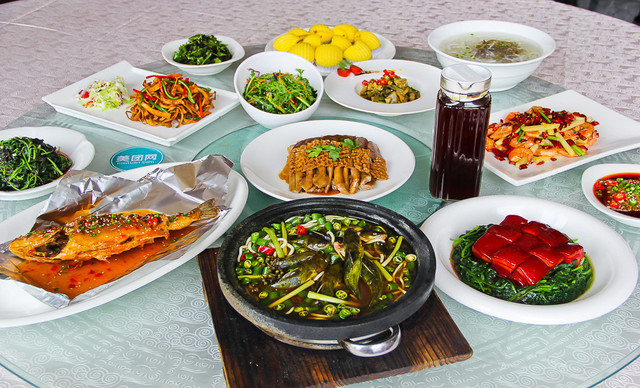 泓历新禧酒店(东亭店)