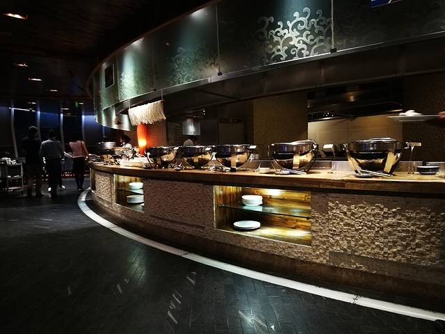 海外海皇冠大酒店海澜旋转餐厅