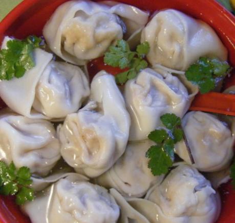 品而思馄饨馆(哈尔滨中央大街店)