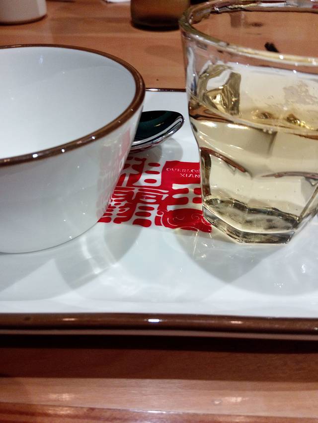 湘霸王土菜馆(江苏路店)