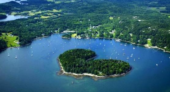 加勒斯恩杰克岛