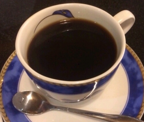 OLD TREE 老树咖啡·西餐(台山人工湖店)