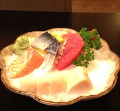 炙り居酒屋·遊山