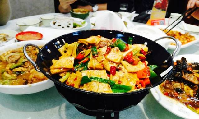 君子饭庄(西一巷店)