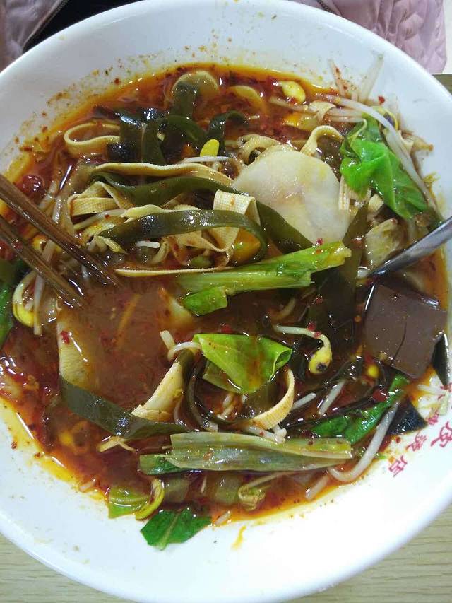 岐山擀面皮麻辣烫(实验中学店)