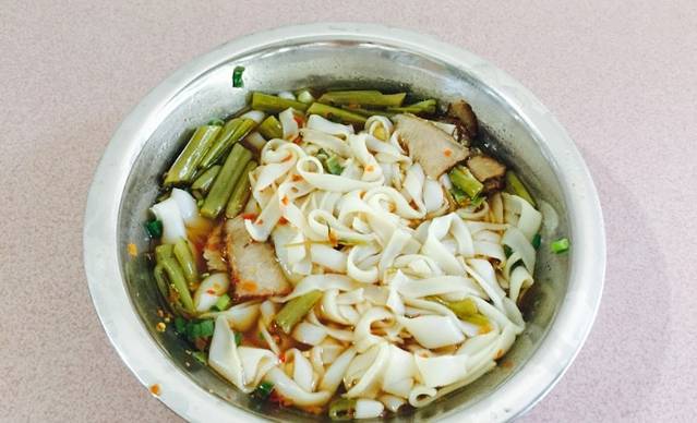 于十三粉店(桂南北路店)