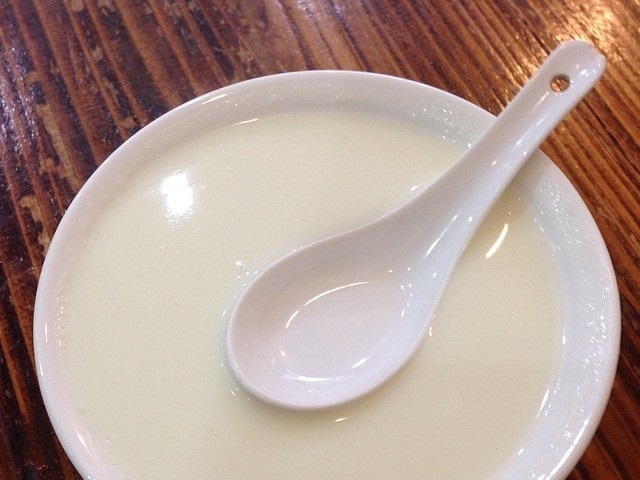 沙湾姜埋奶(兴新包店)