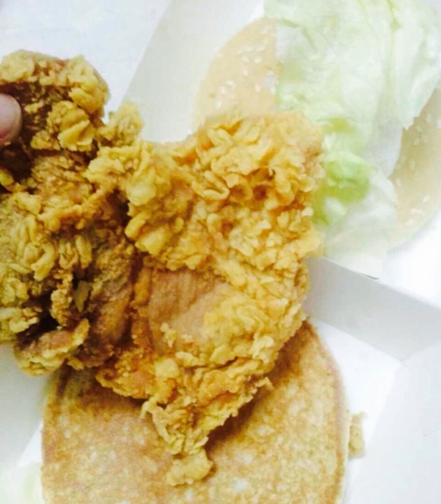 德克士(火车站候车室店)