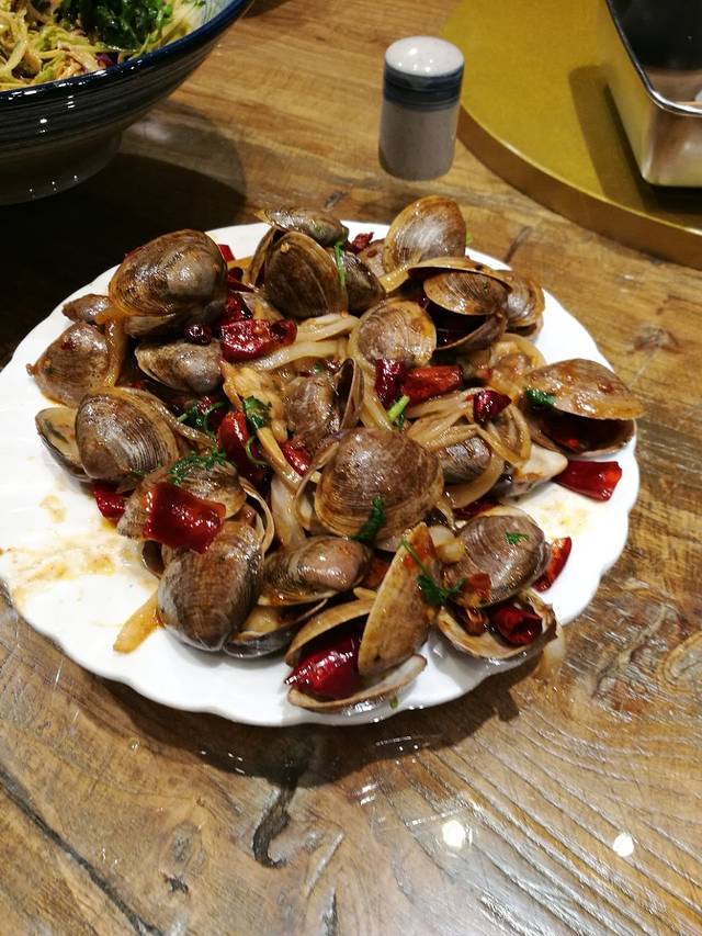 范家小媳妇重庆火锅(龙岗店)