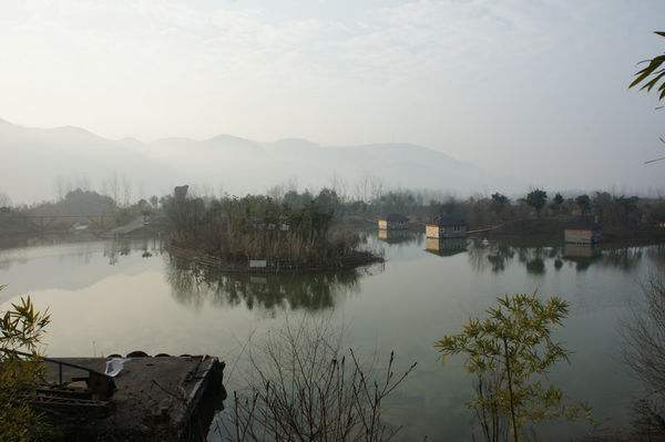 巴山塔斯特旅游风景区
