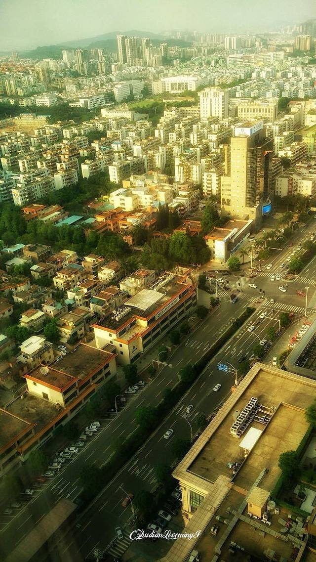 中山利和希尔顿酒店·360°全日制餐厅