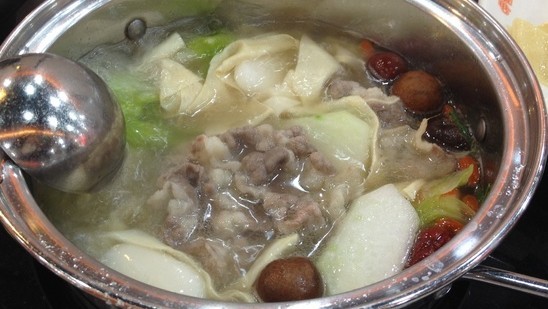 呷哺呷哺(黄浦日月光店)