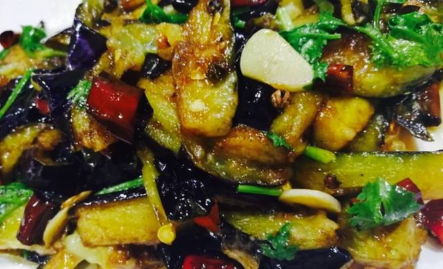 老四驴肉灌汤包