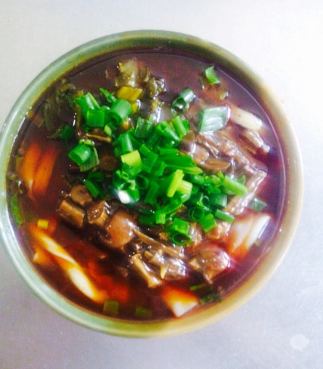 李眼镜挞挞面馆